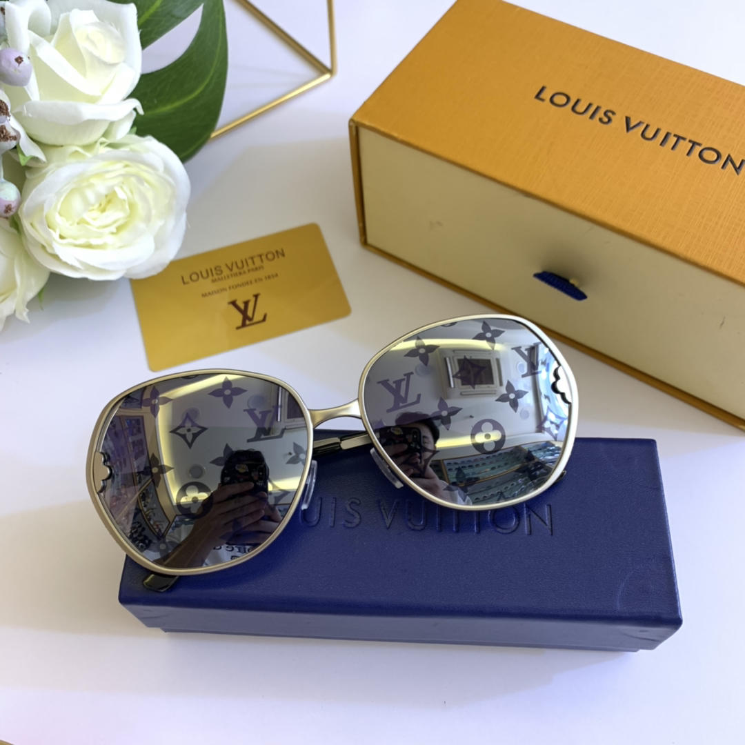 Louis Vuitton Men’s Sunglasses ASS650185