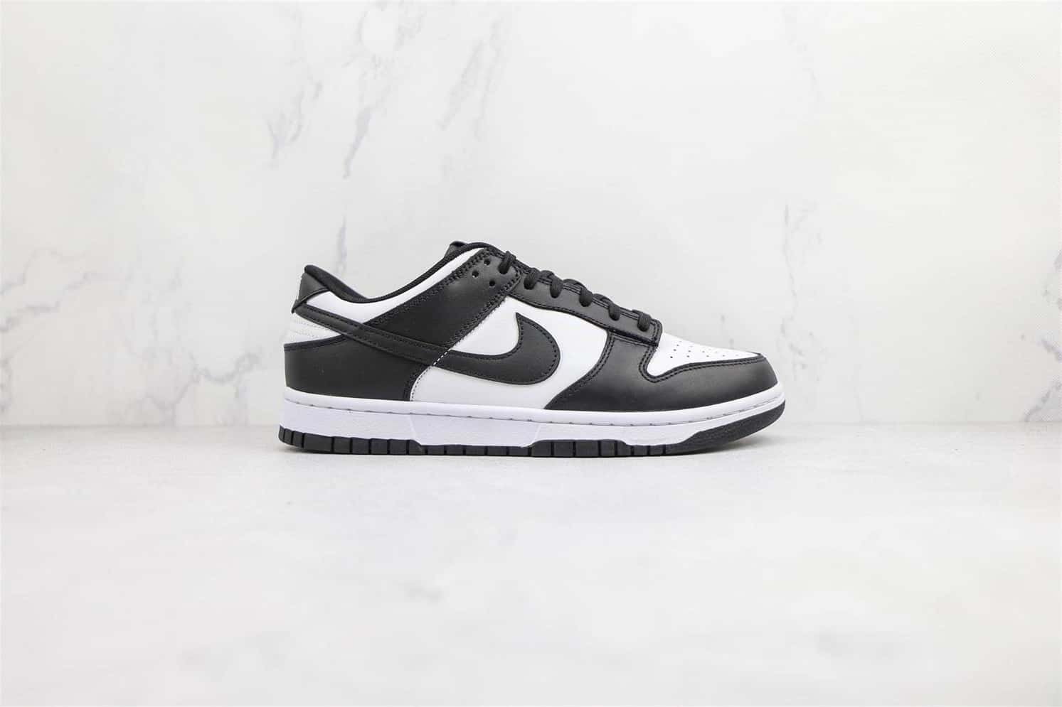 NIKE DUNK LOW RETRO WHITE BLACK PANDA – NK72